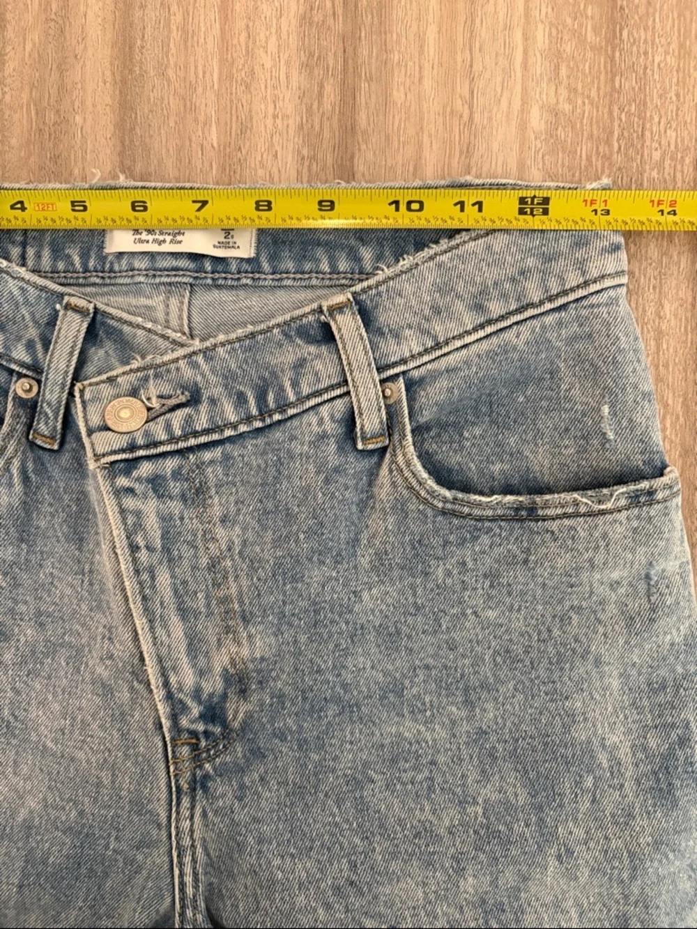 Abercrombie & Fitch The ‘90s Straight Ultra High Rise Jeans Size 2 Short